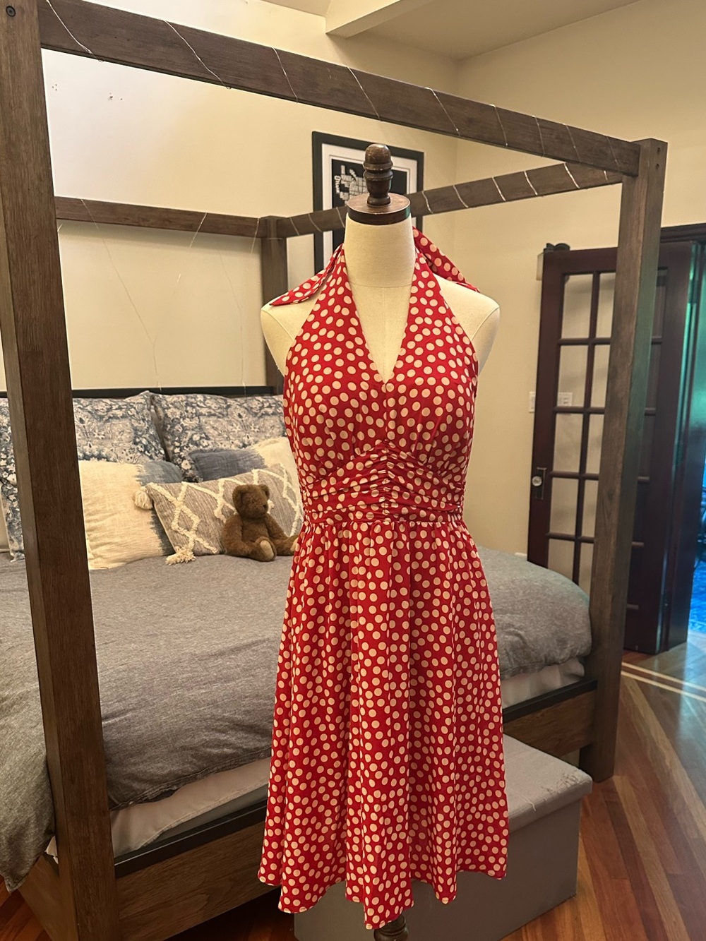 NWT 🔥 Red Polka Dot Halter Dress - Classic Retro Style With Built In Bra